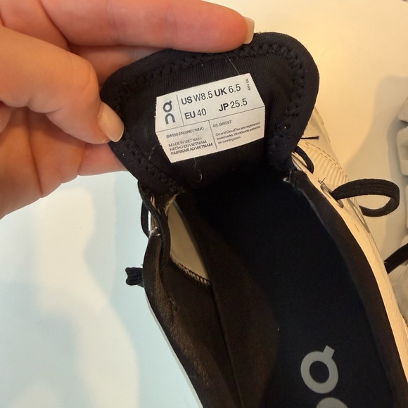 On Running Cloud X White and Black Sneakers - Picture 4 of 13